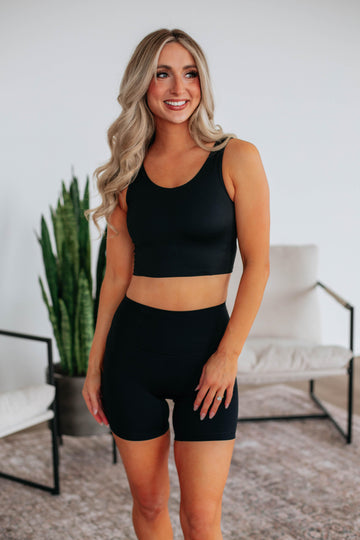 Reign Biker Shorts