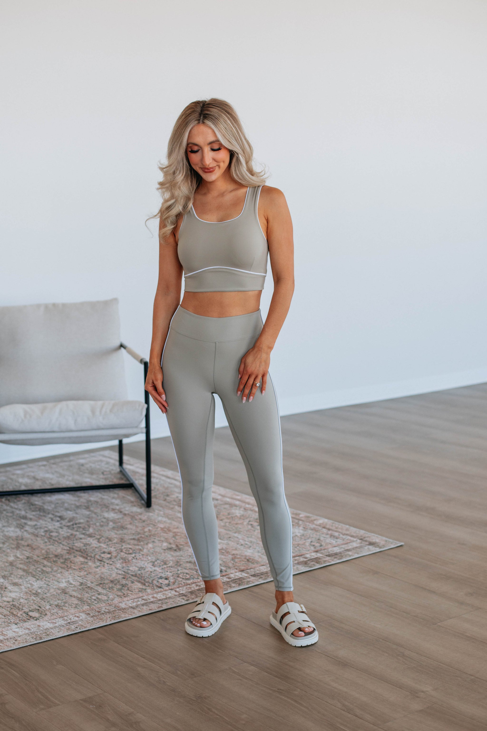 Ace Two-Piece Active Set - Taupe