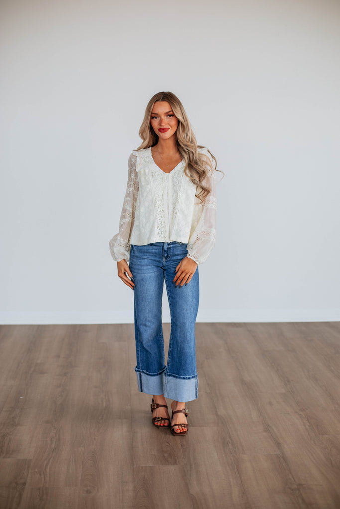 Arely Lace Blouse