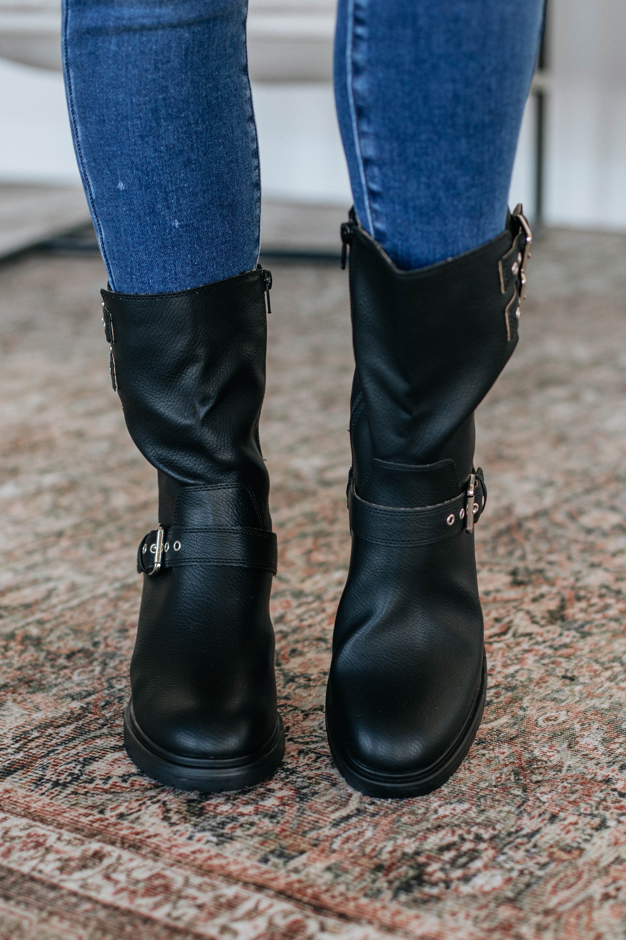 Cool On Command Boots - Black