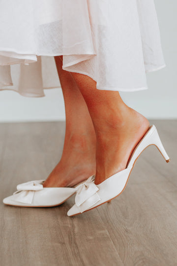 #color_ivory