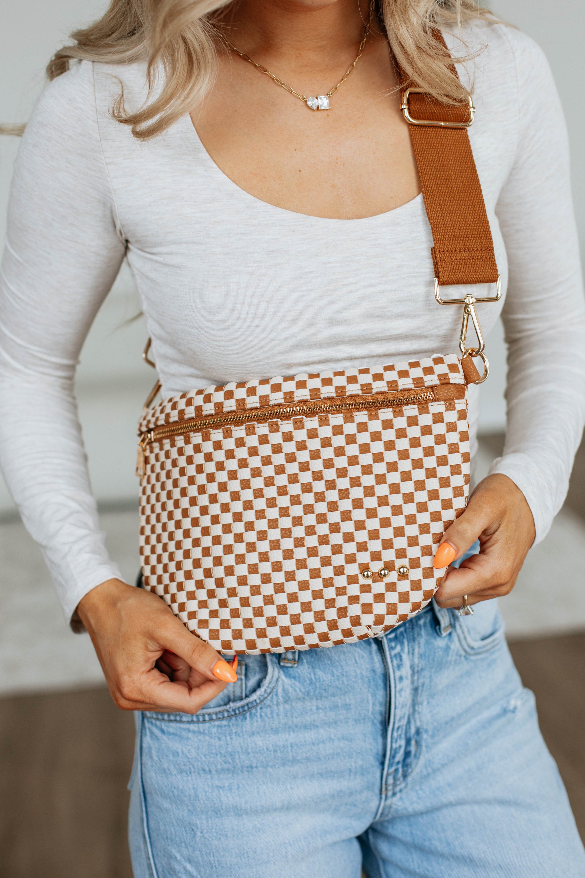Patsy Checkered Bum Bag - Cognac