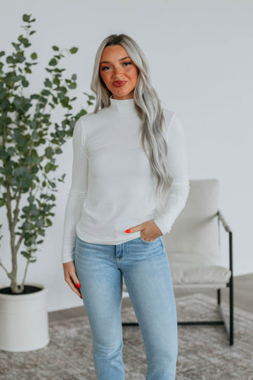 Evelina Mock Neck Top - Ivory