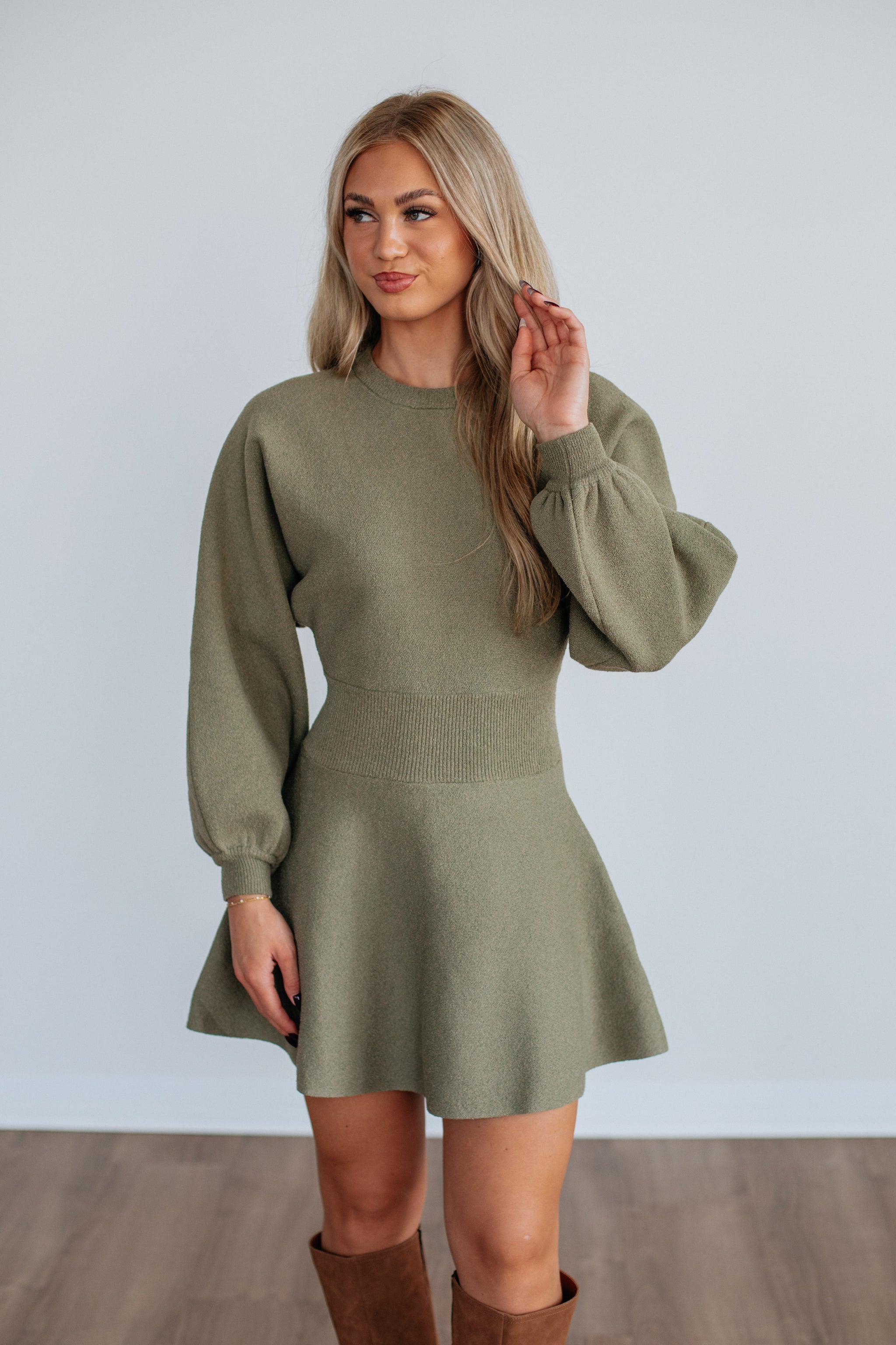 #color_light-olive