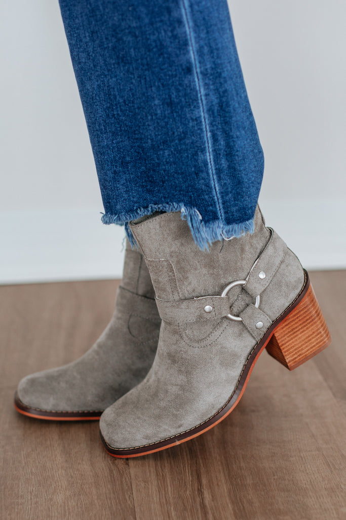 Staying In My Lane Boots - Charcoal