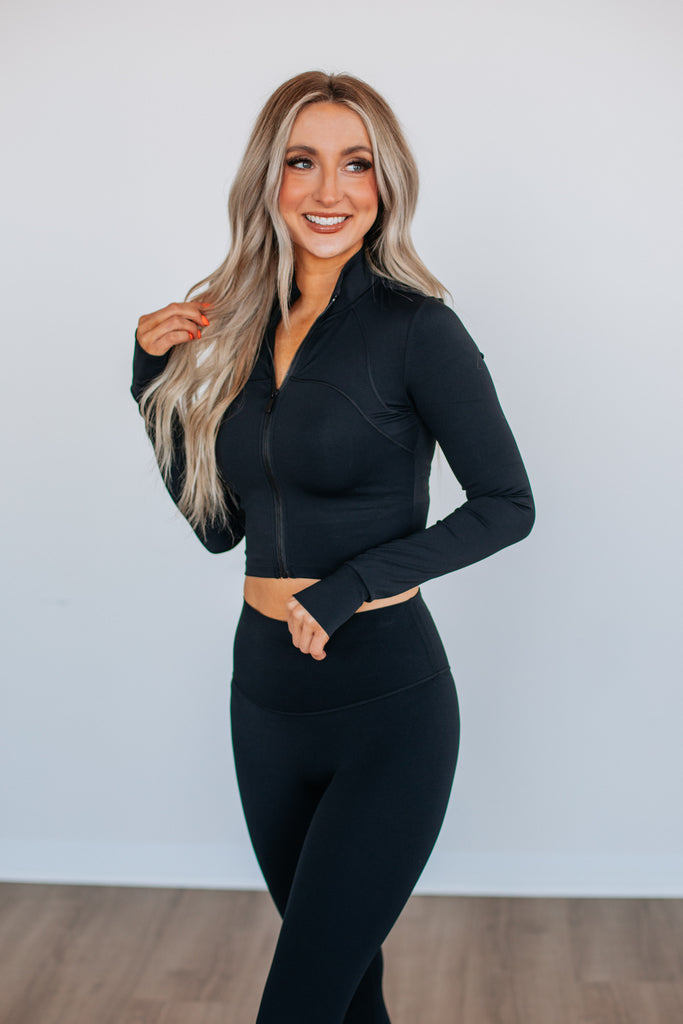 Sevina Active Jacket - Black