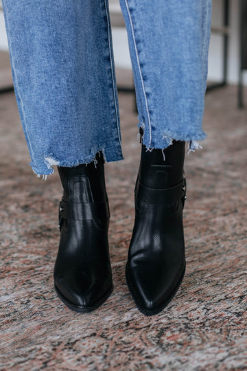 Here For A Good Time Boots - Black