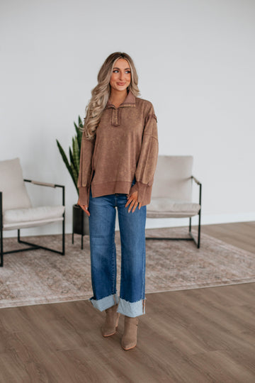 Isaiah Washed Pullover - Mocha
