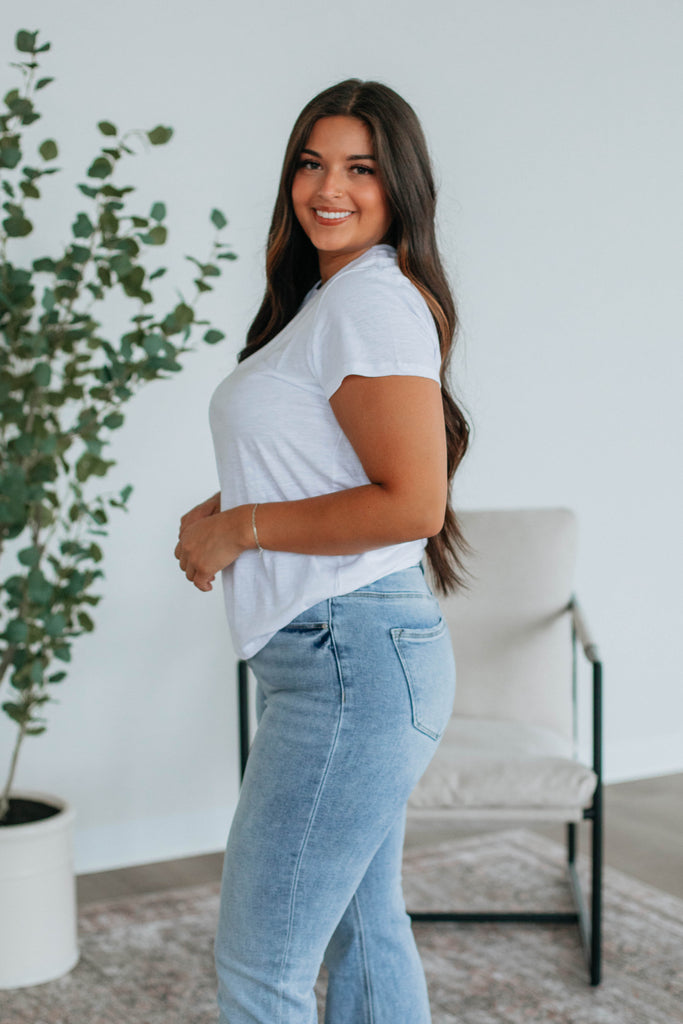 Jeannette Basic Tee - Ivory