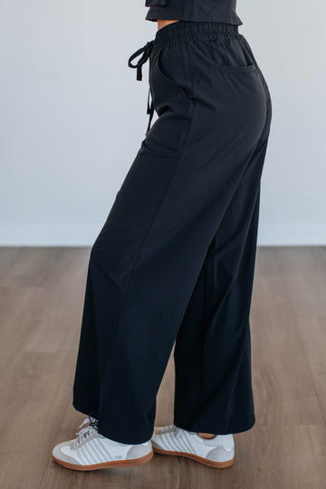 Jule Cargo Pants - Black