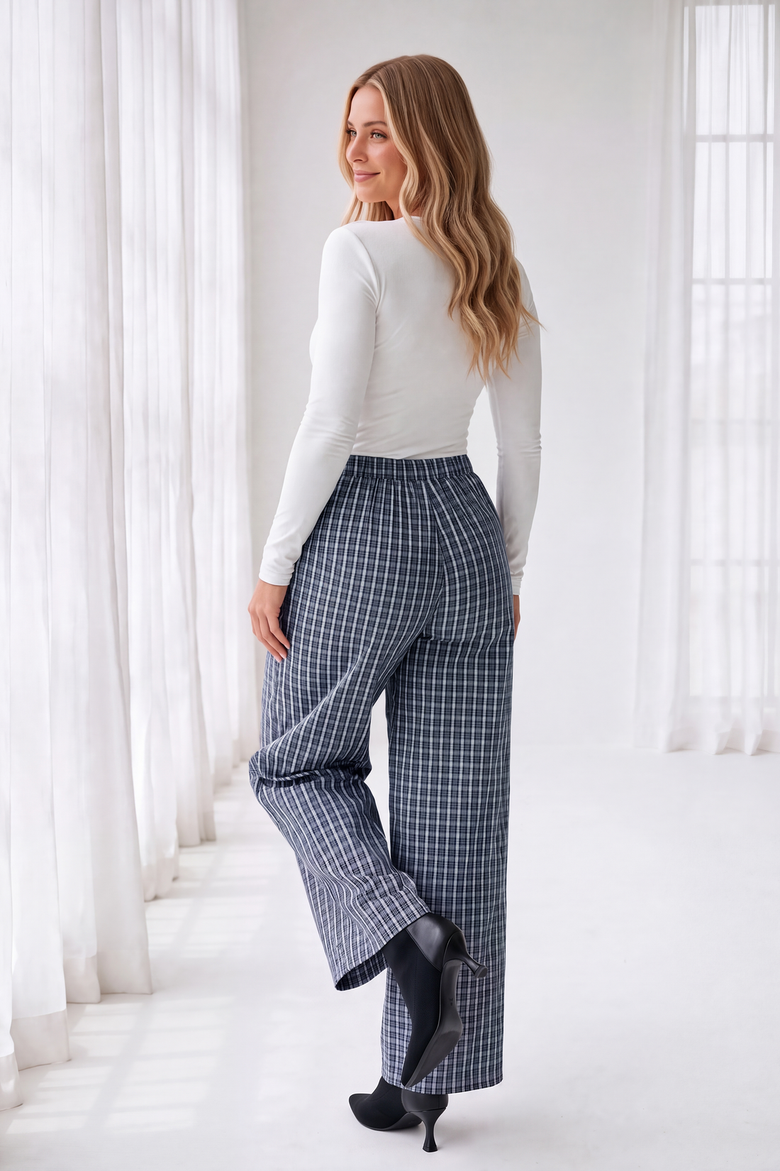 Kambria Plaid Pants