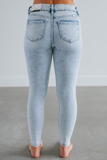 Maela KanCan Jeans - Light Wash