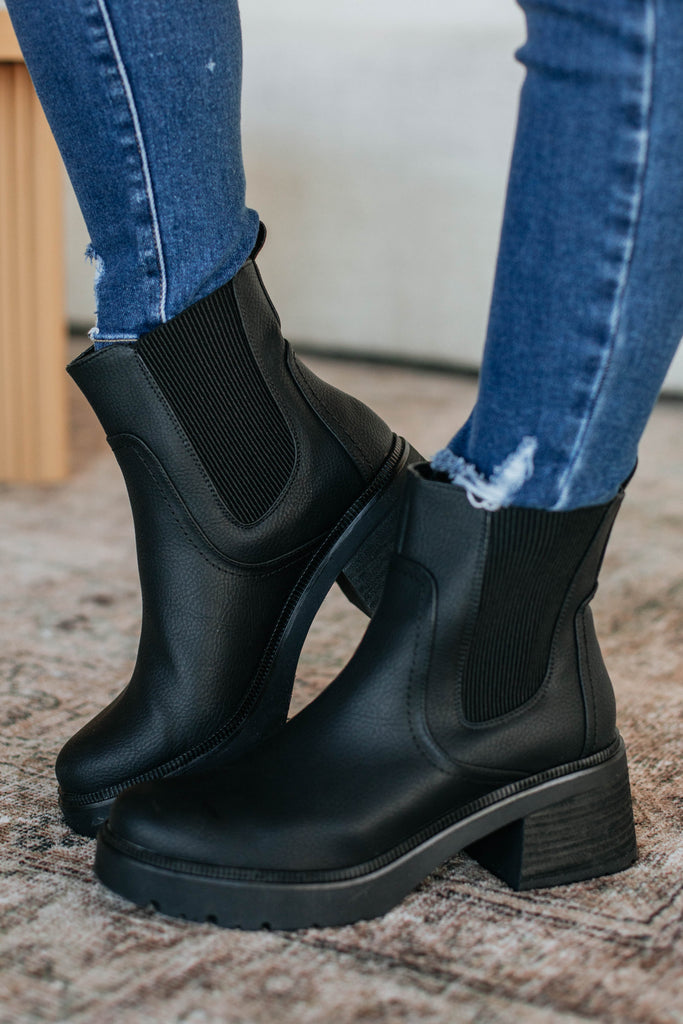 Making My Choice Boots - Black
