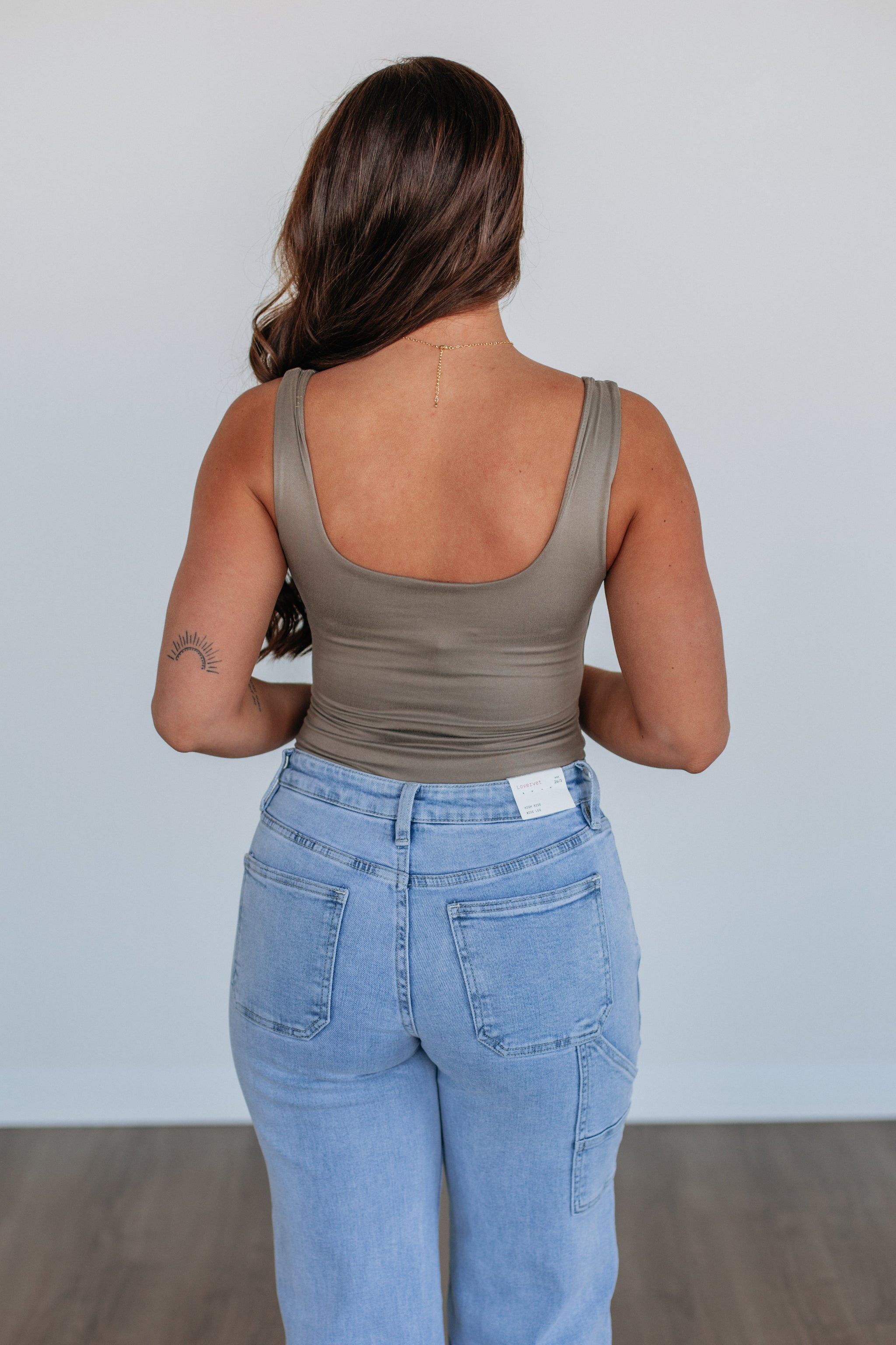 Elena Basic Bodysuit - Mushroom