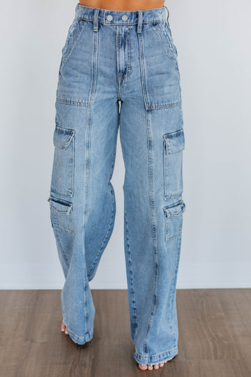 Nori Hidden Cargo Jeans - Medium Wash