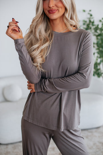 #color_smoky-grey