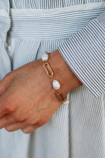 Sweet Composure Bracelet
