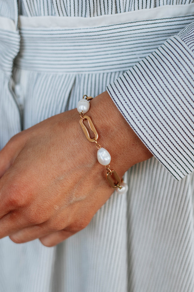 Sweet Composure Bracelet