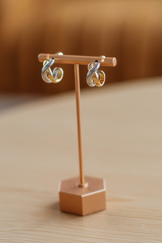 Gia Hoop Earrings
