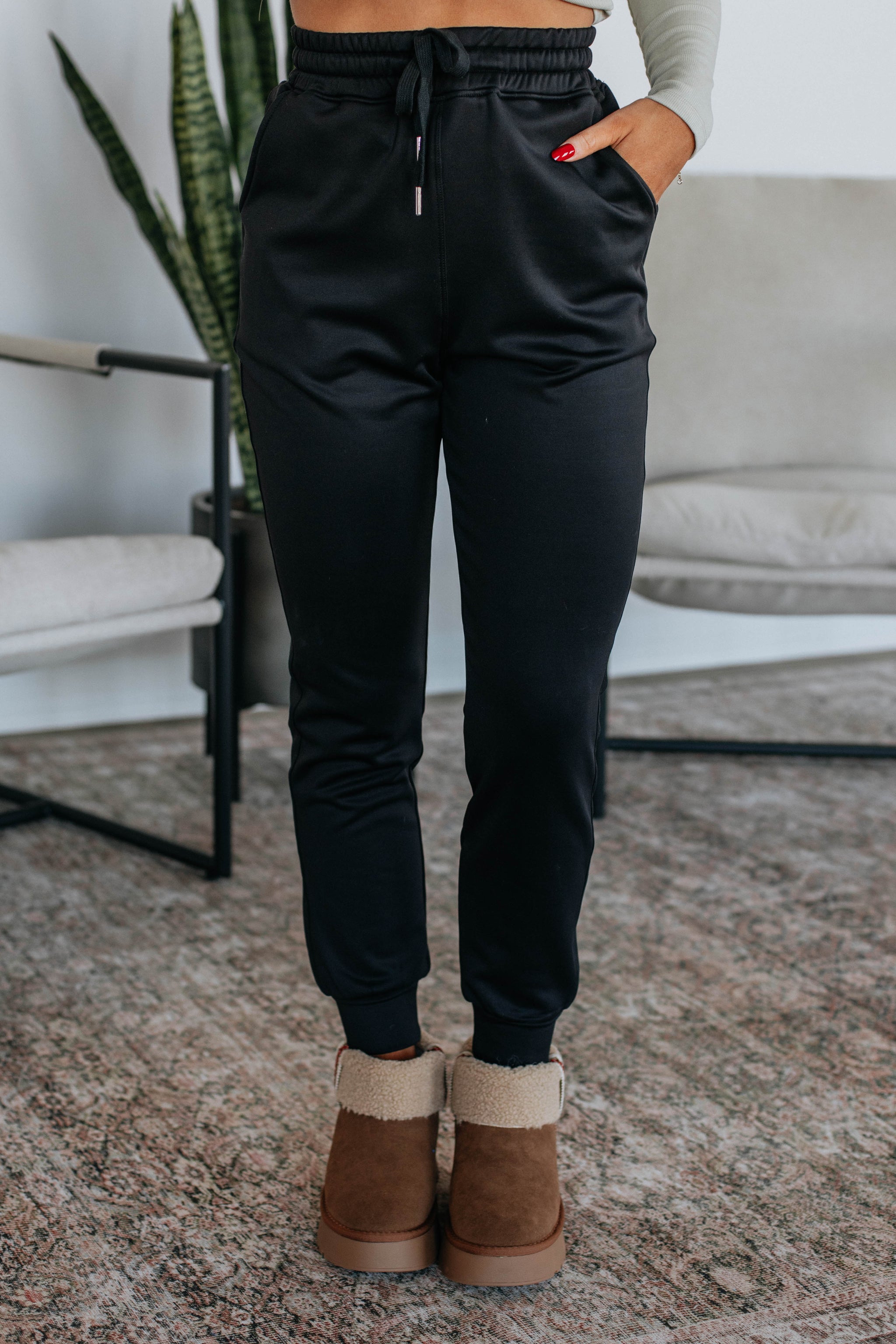 Zealand Lounge Joggers - Black