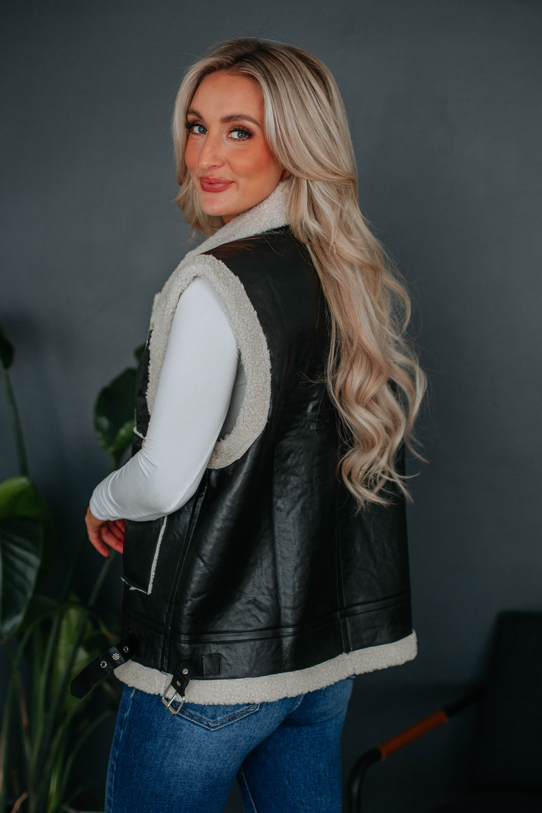 Alida Leather Vest - Black