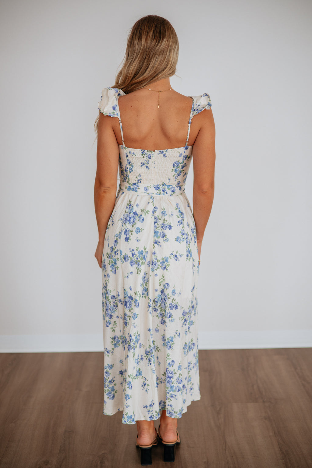 Rowena Floral Dress – Wild Oak Boutique
