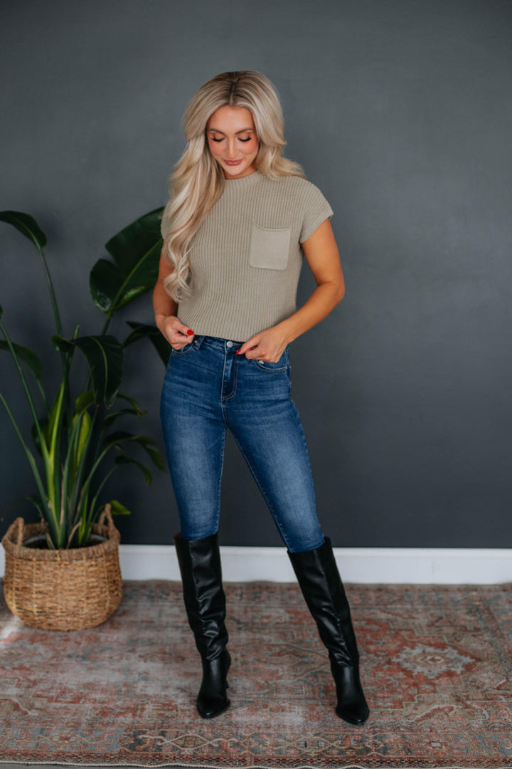 Artis Knit Top - Artichoke