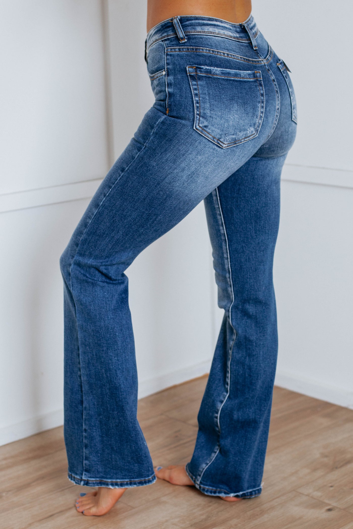 Asher Risen Jeans - Medium Wash