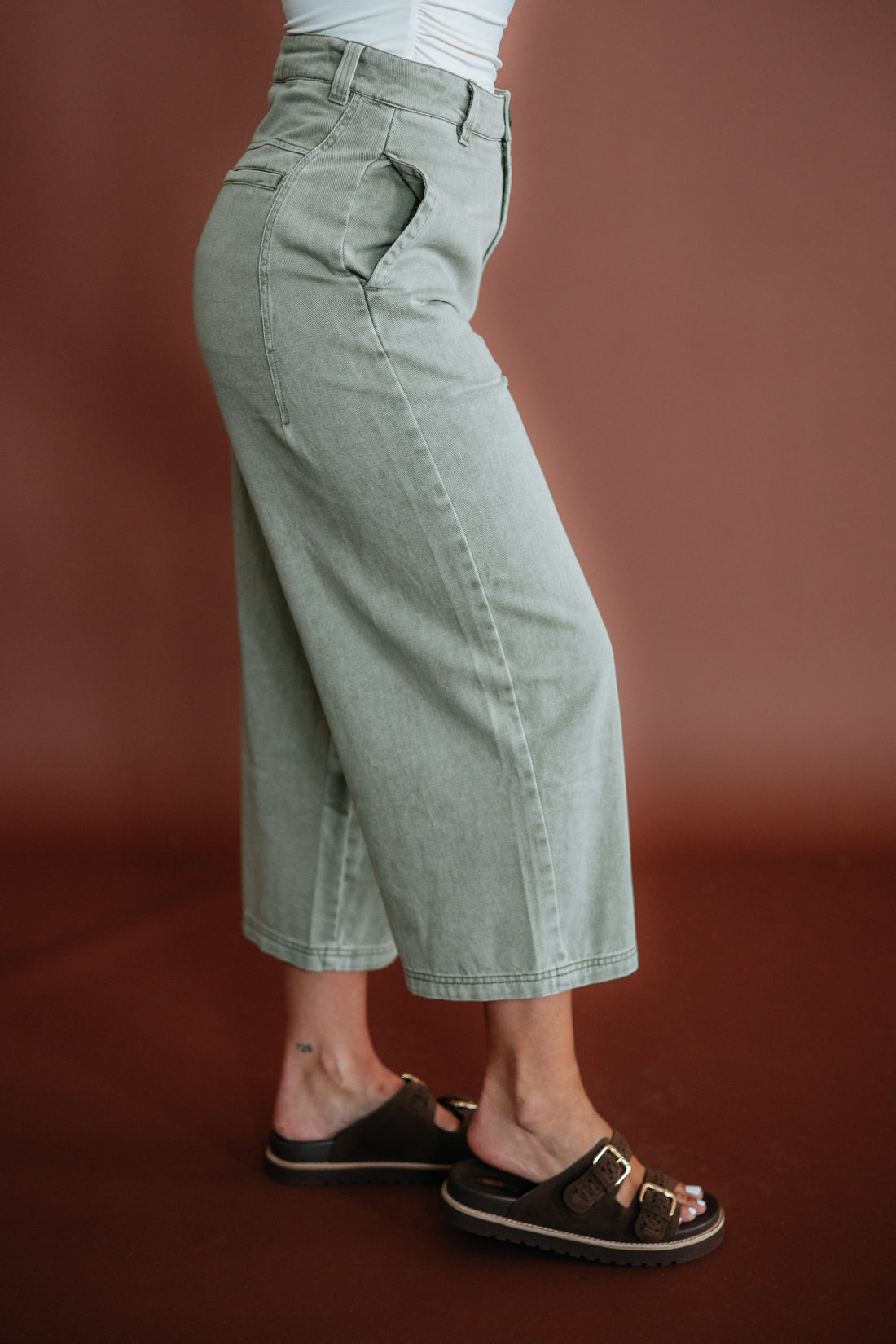 #color_dusty-olive