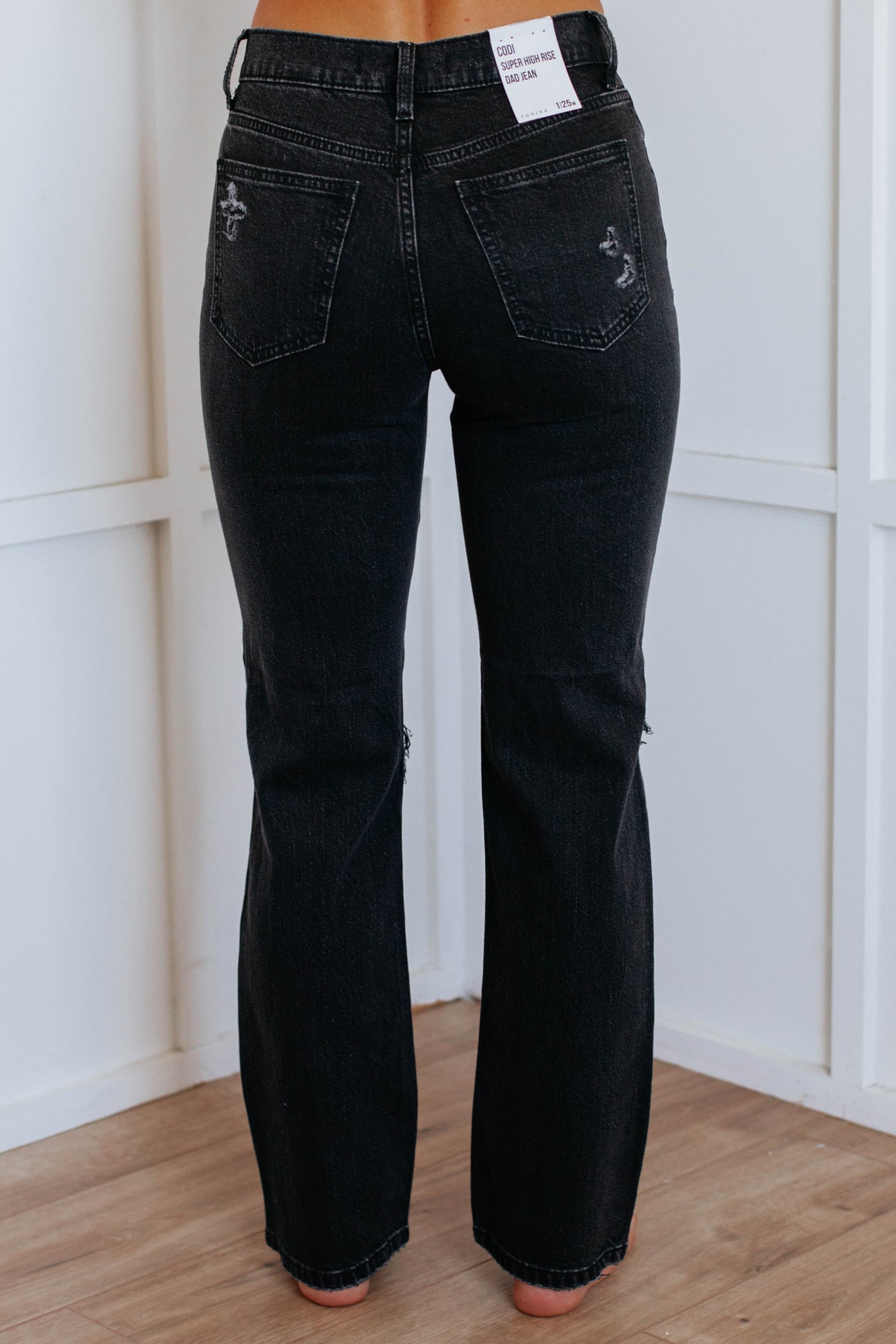 Codi 90's Eunina Dad Jeans - Black Wash