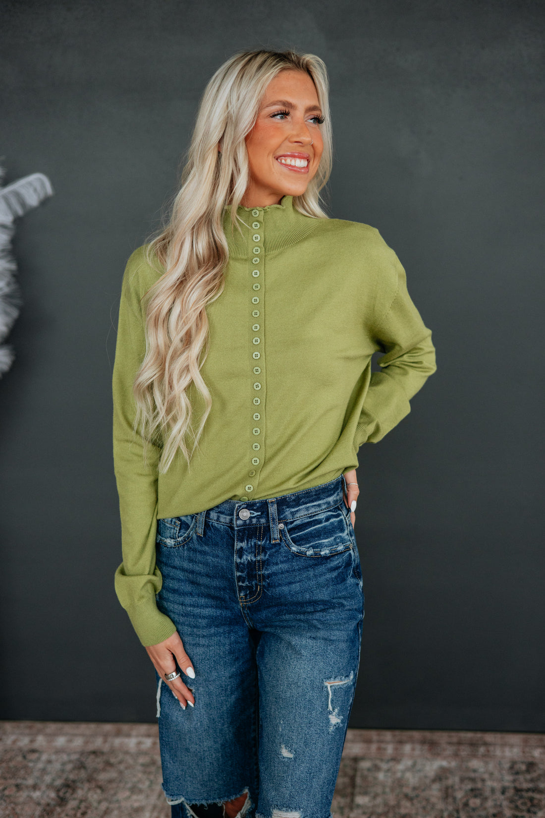 #color_light-olive