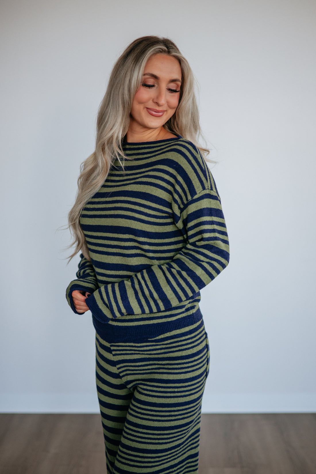 #color_navy