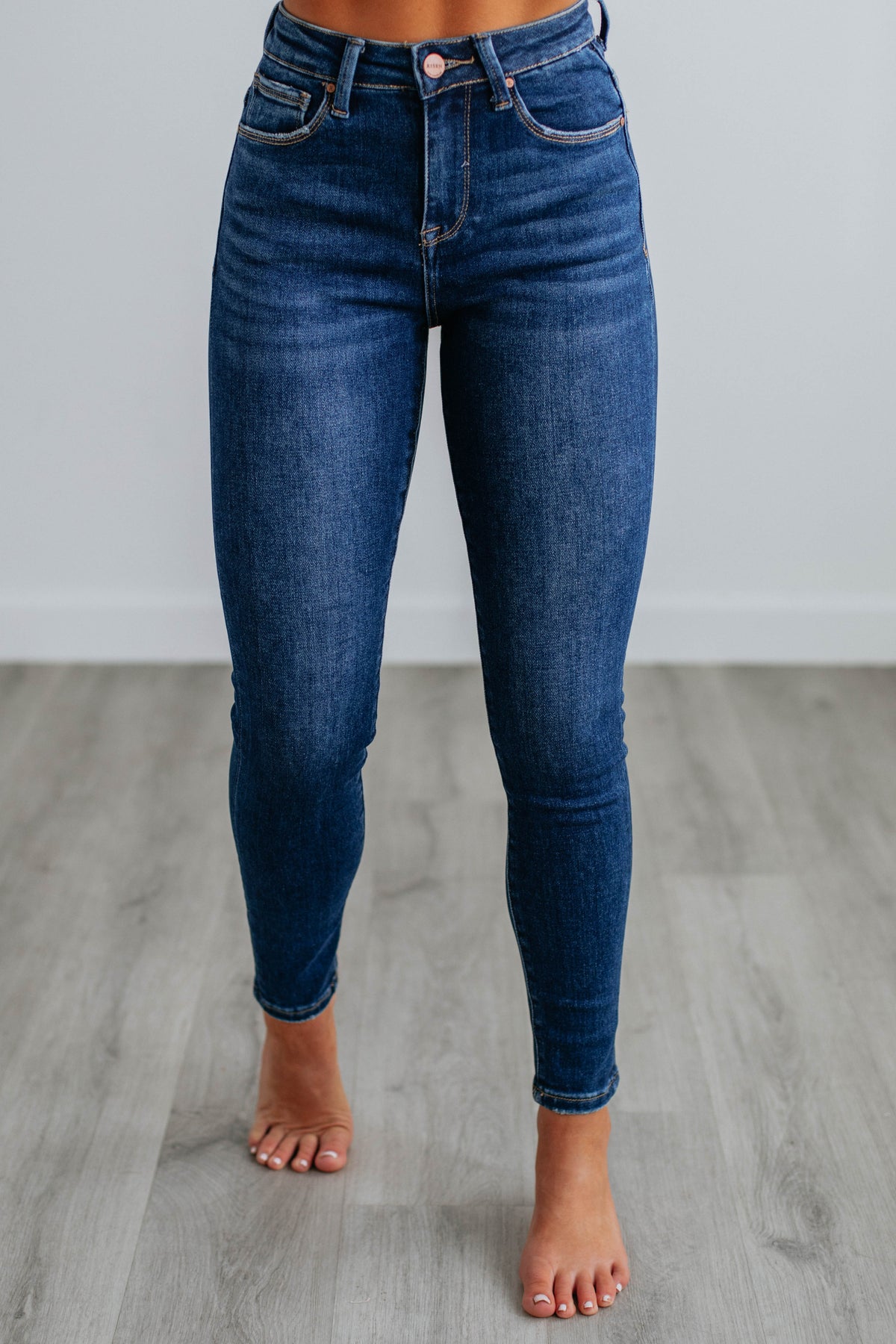 Edita Dark Wash