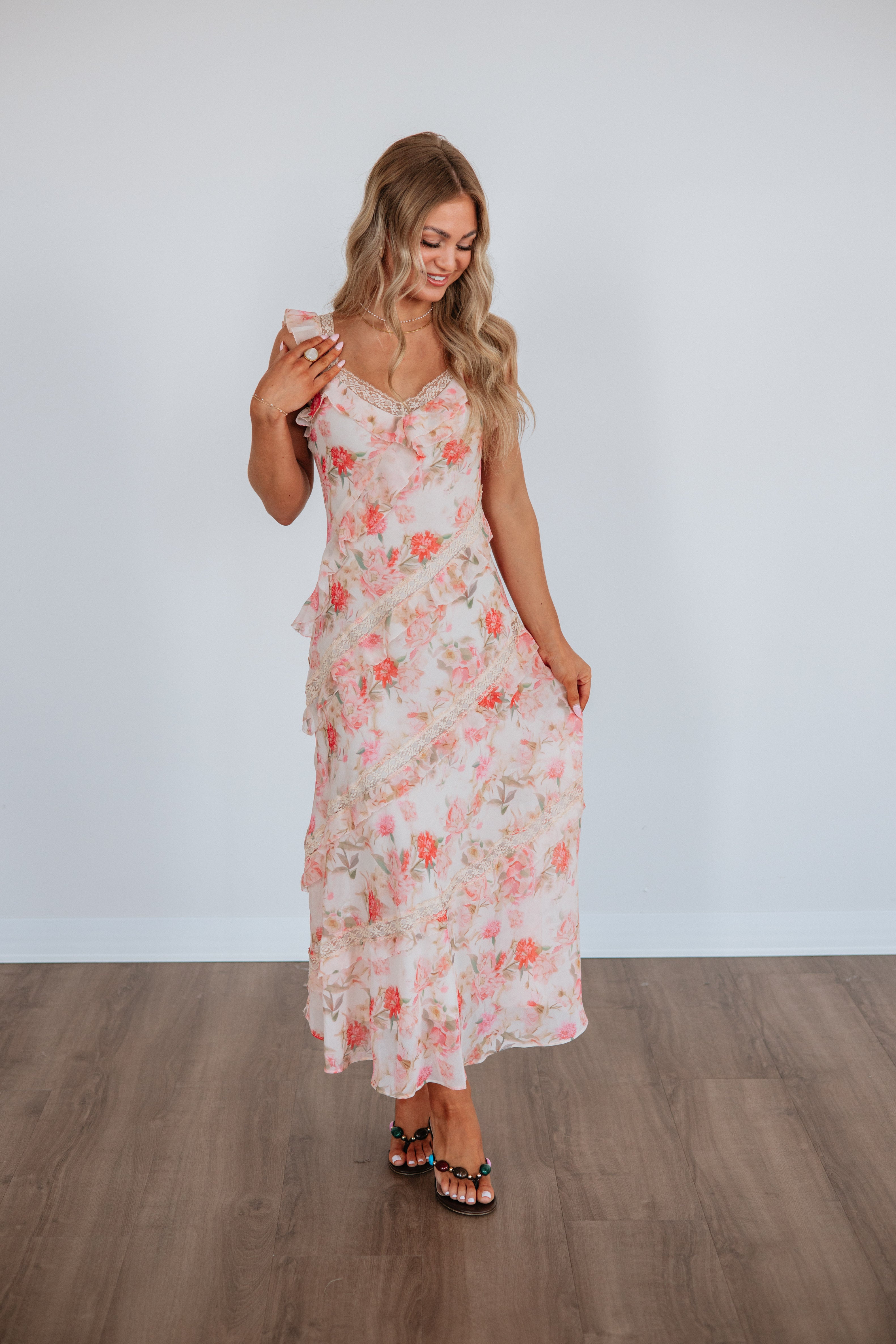 【新品未使用】deres layering petal dress Petal Paradise Dress – Wild Oak Boutique