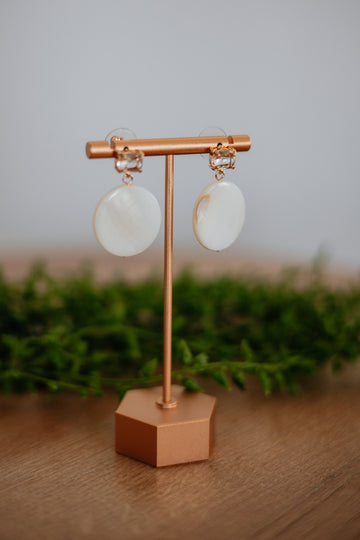 Earrings-1_4172db1b-82a3-49a6-8e79-6136d8b901fc
