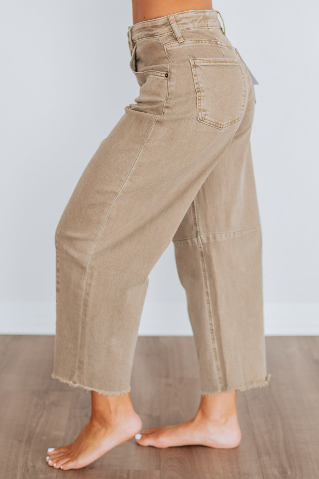 #color_khaki