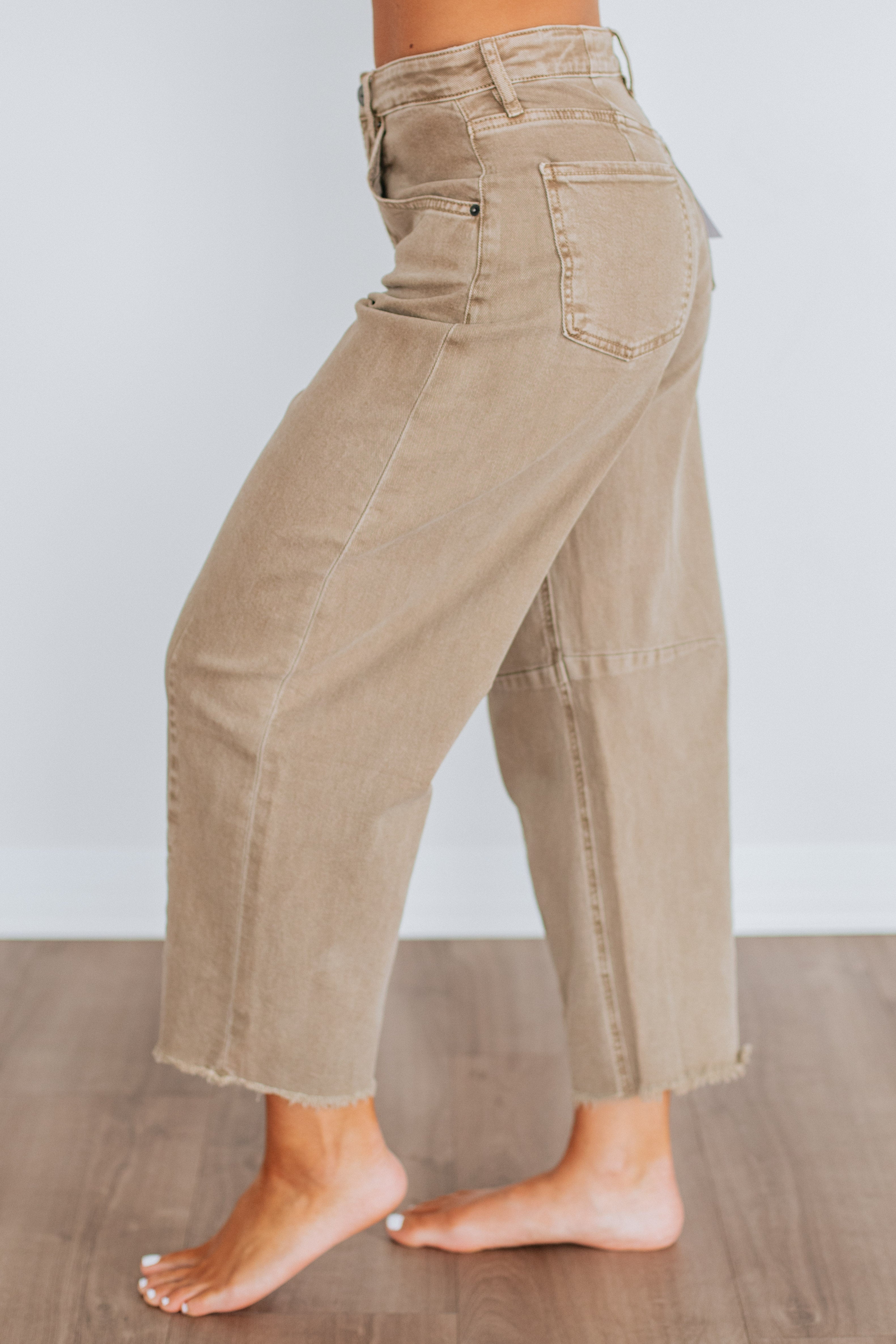 #color_khaki