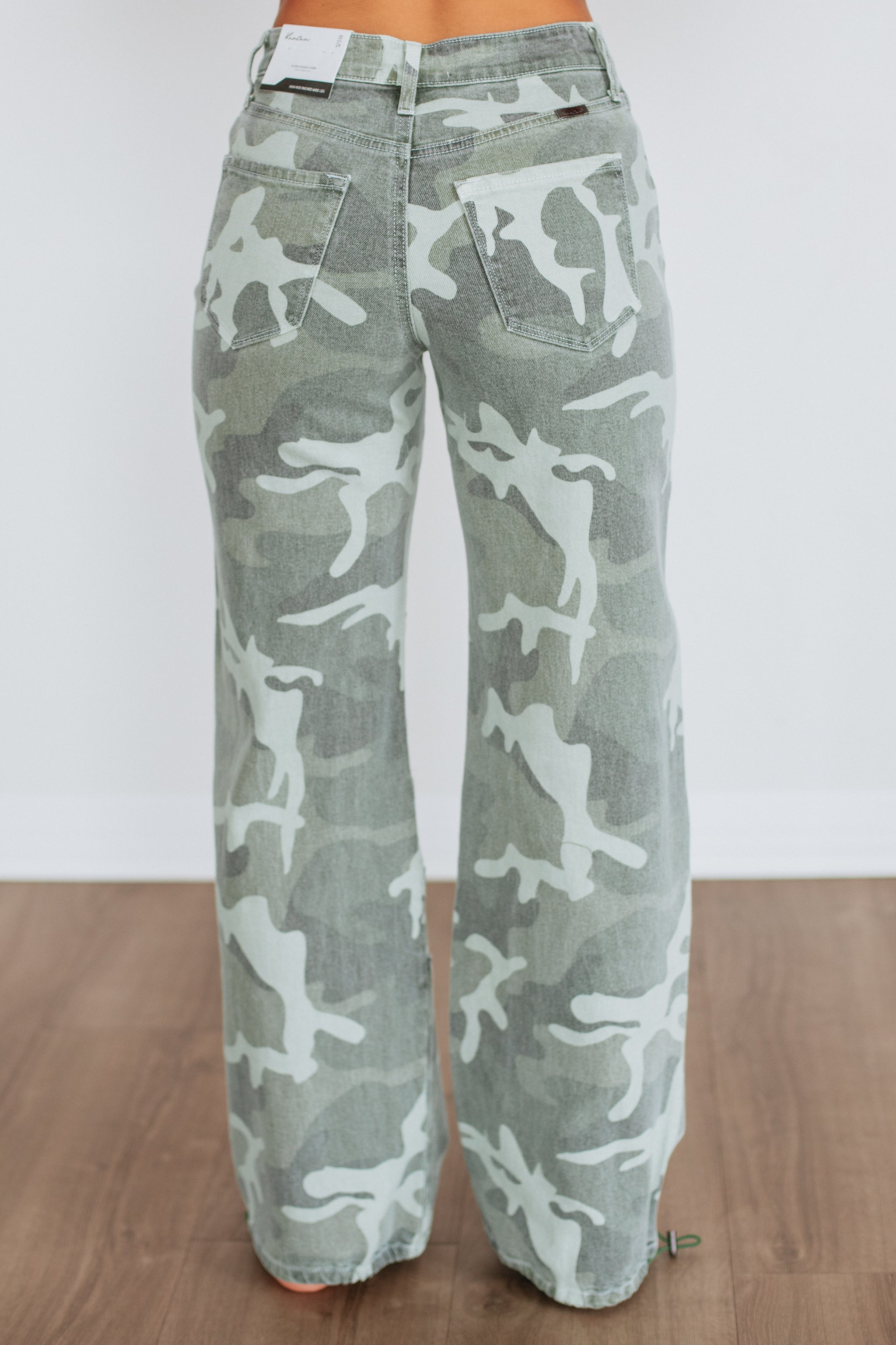 #color_light-camouflage