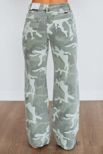 #color_light-camouflage