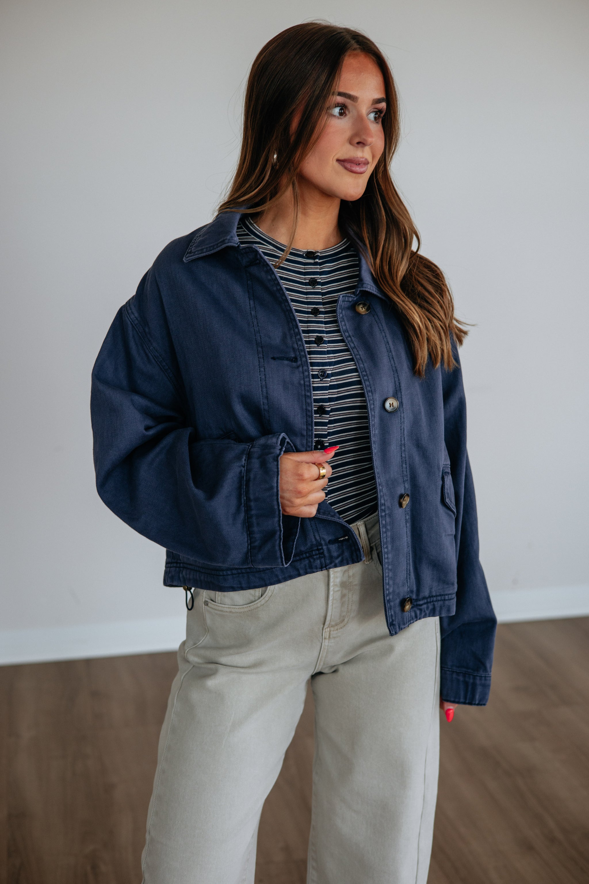 #color_navy