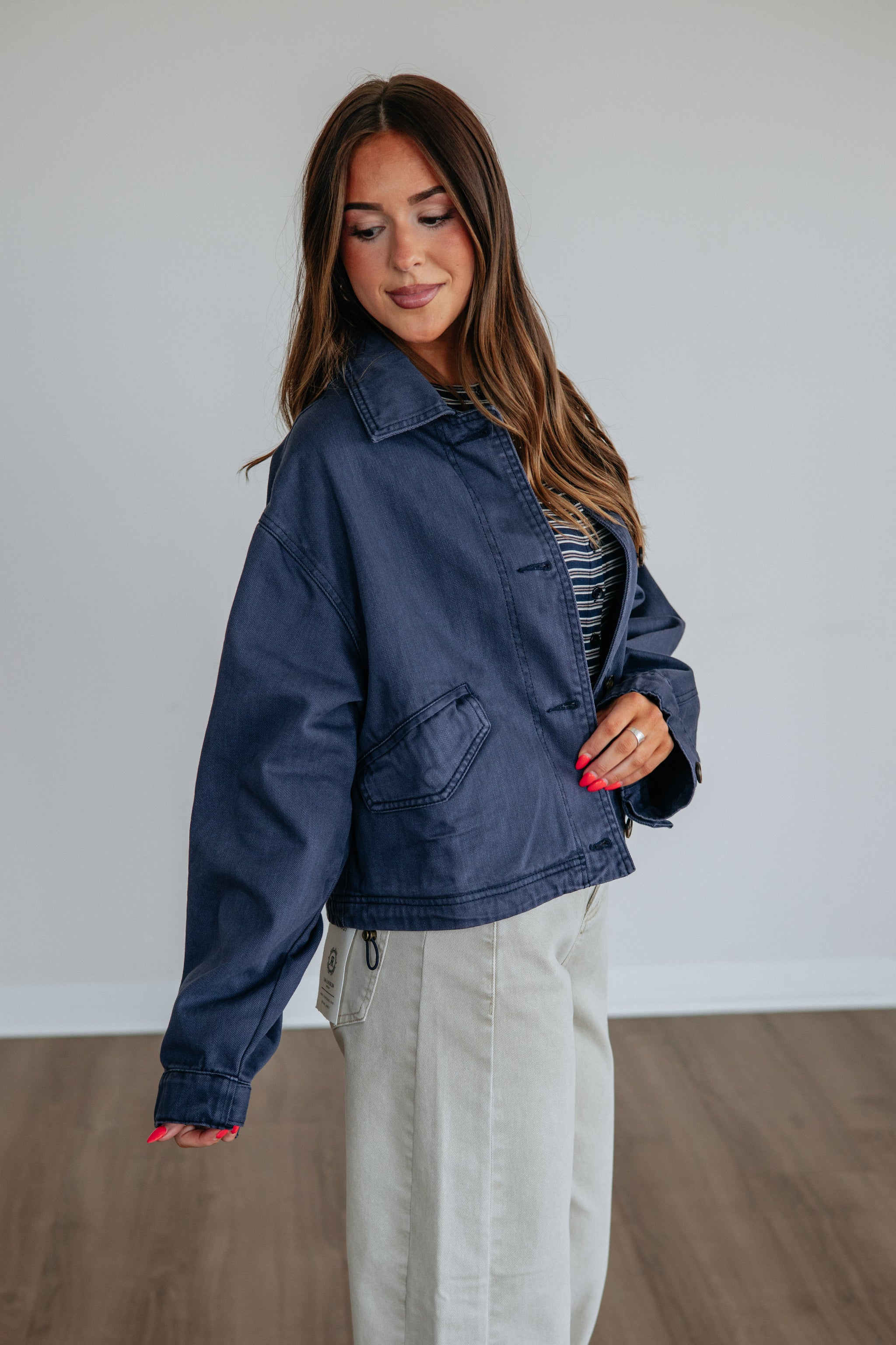 #color_navy