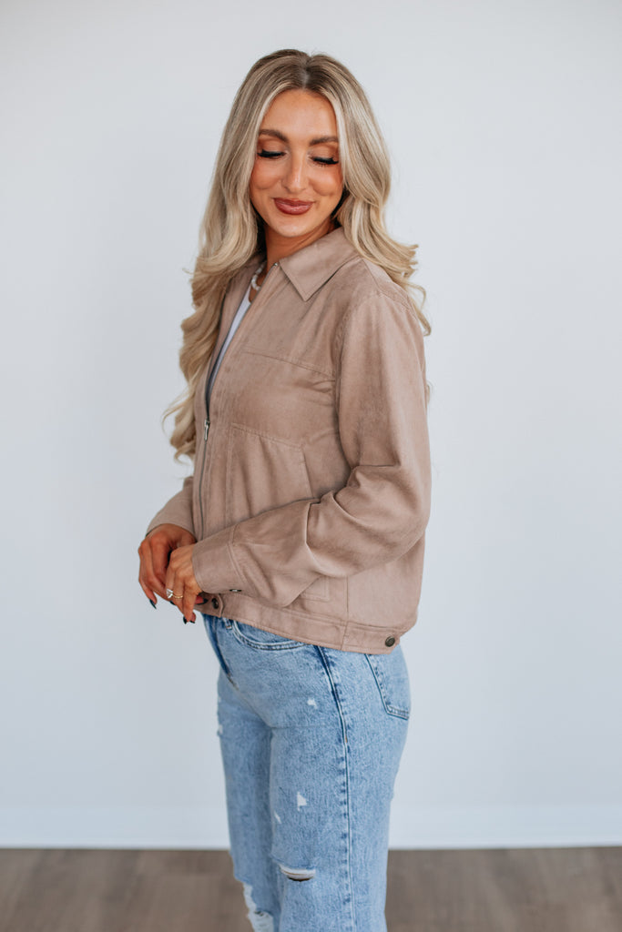 #color_taupe