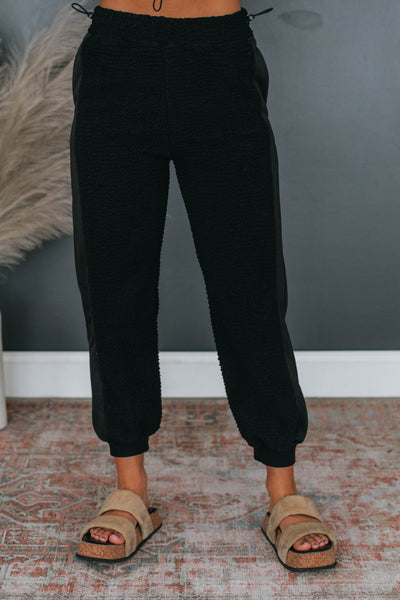 Hayden Sherpa Joggers - Black