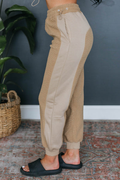 Hayden Sherpa Joggers - Khaki