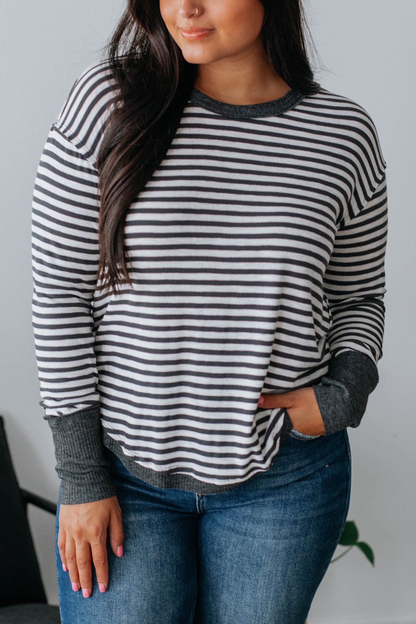 Howie Striped Top - Charcoal
