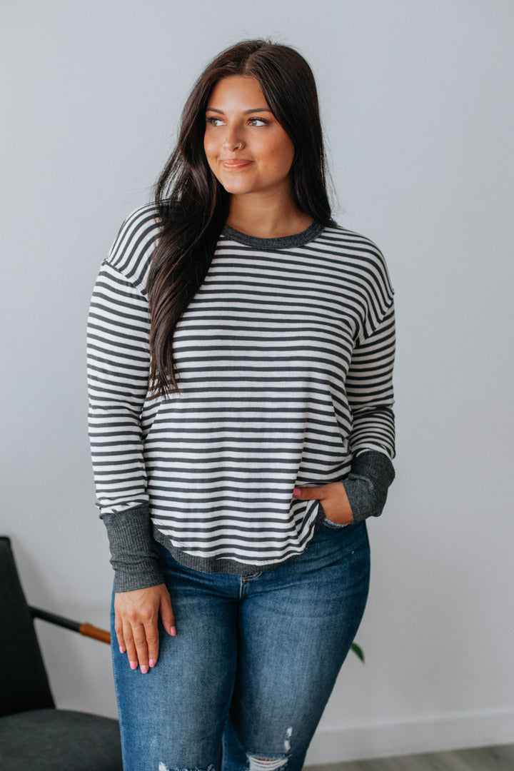 Howie Striped Top - Charcoal