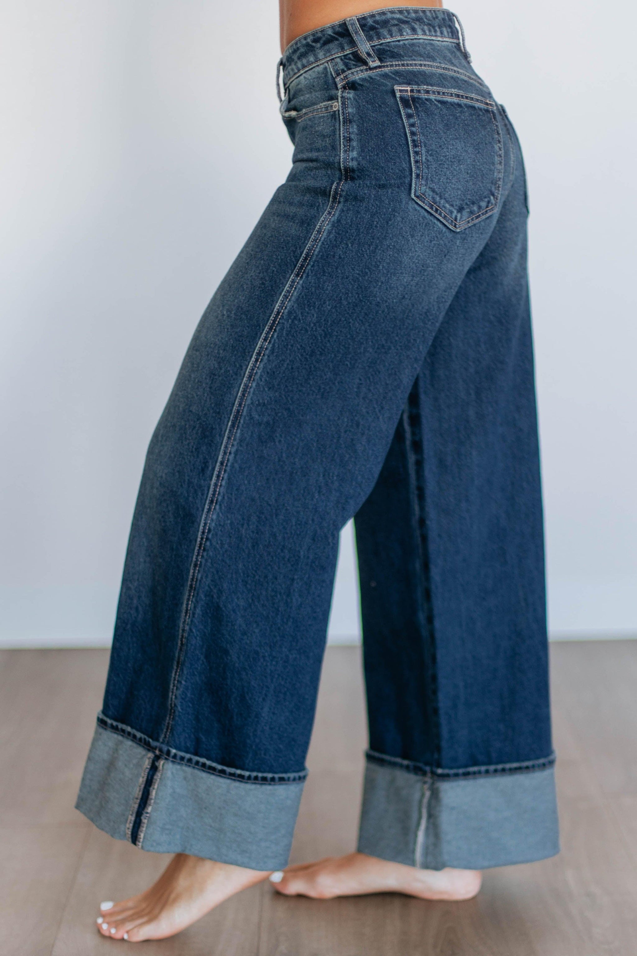 Nori Hidden Jeans - Dark Wash