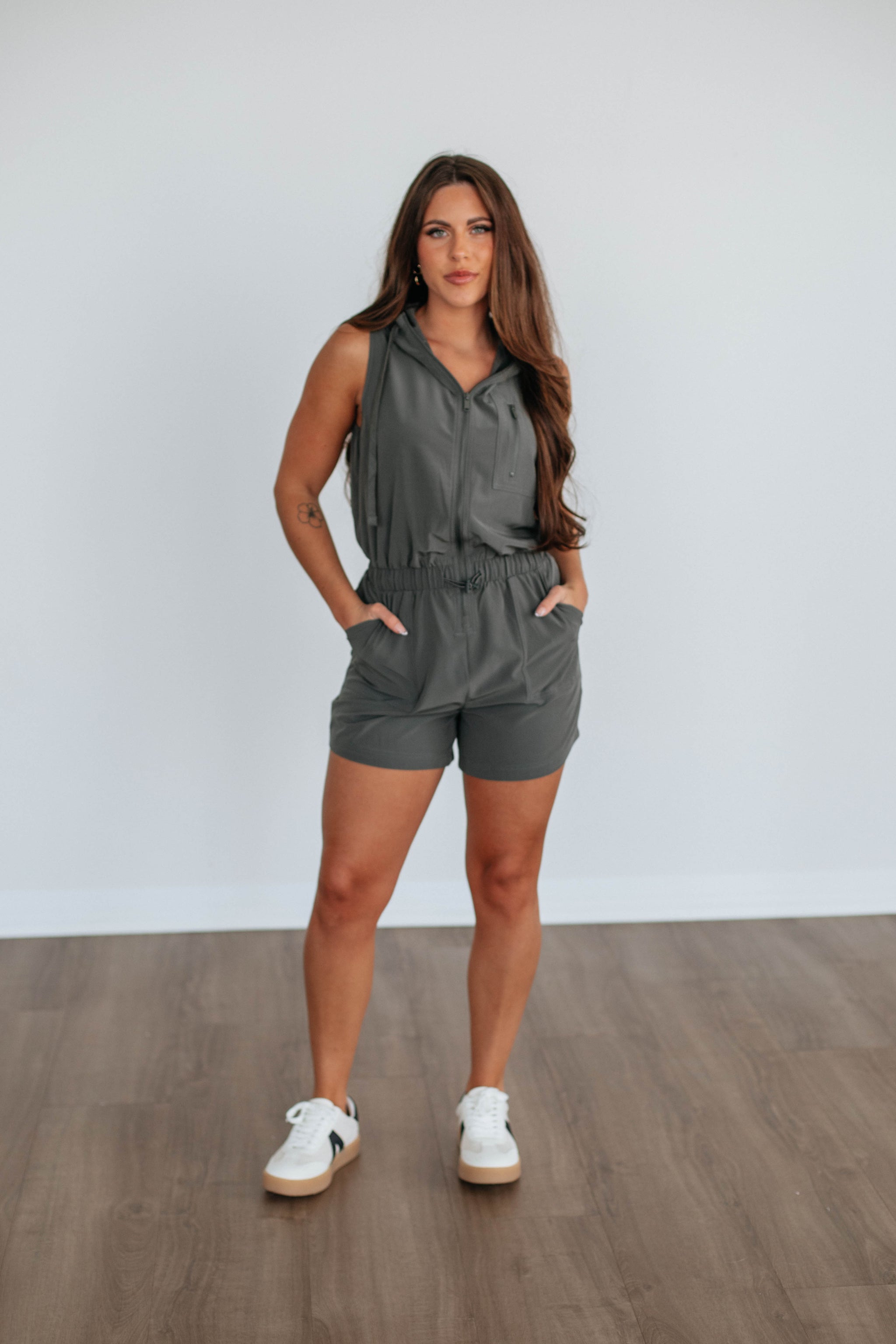 In No Rush Romper - Pebble