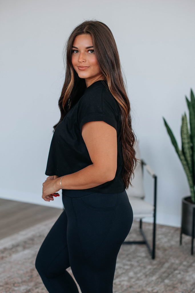 Jinger Basic Tee - Black