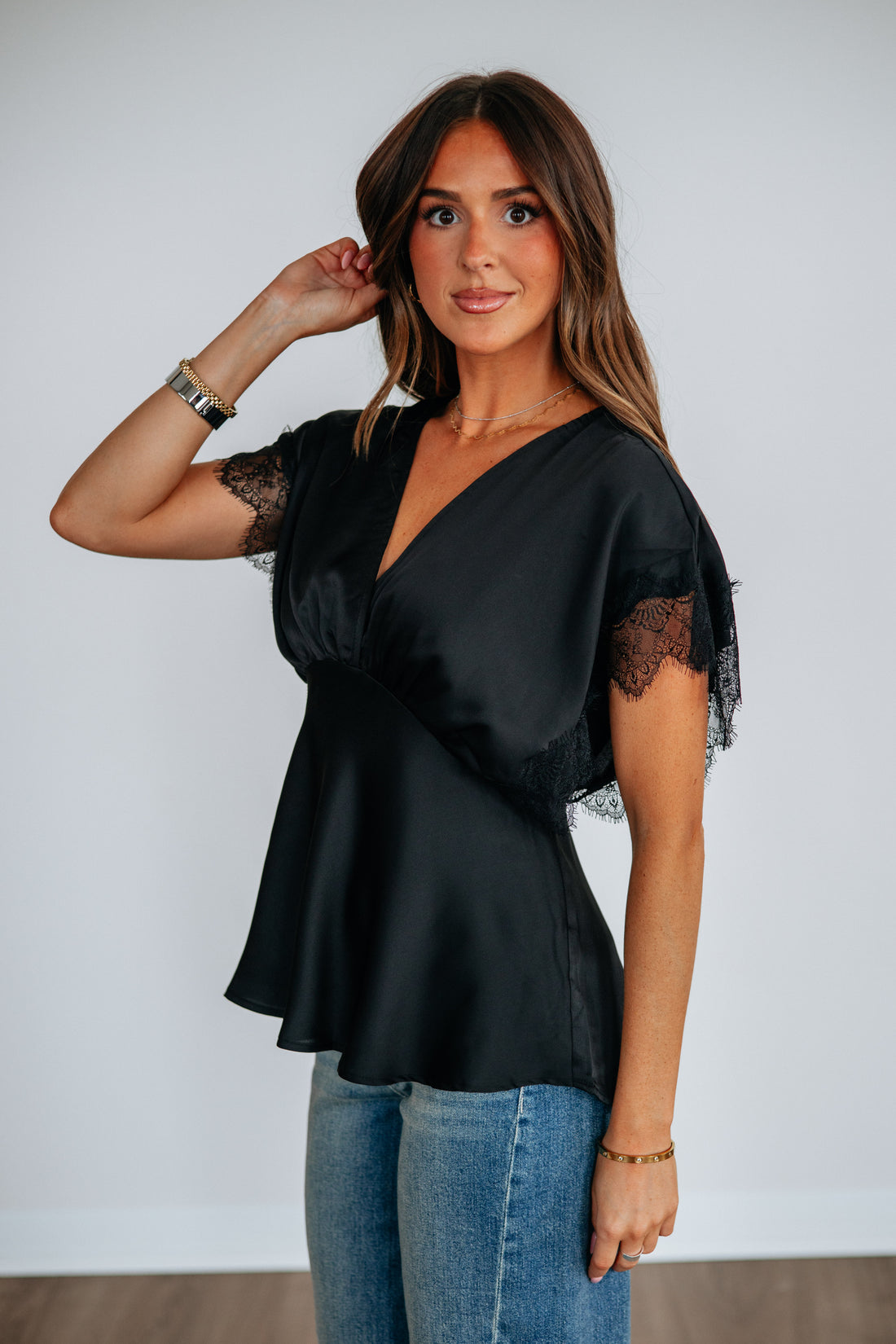 Vonda Satin Top